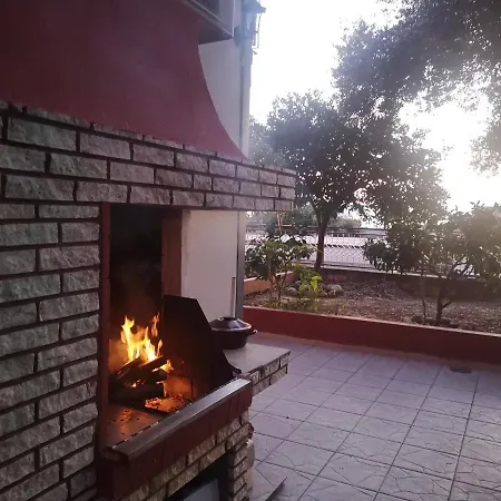 Dva Lava Podaca