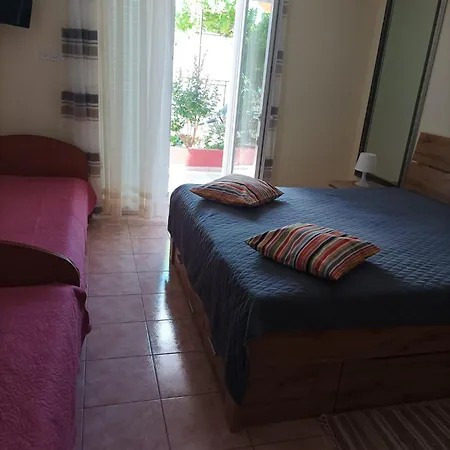 Apartment Dva Lava Podaca