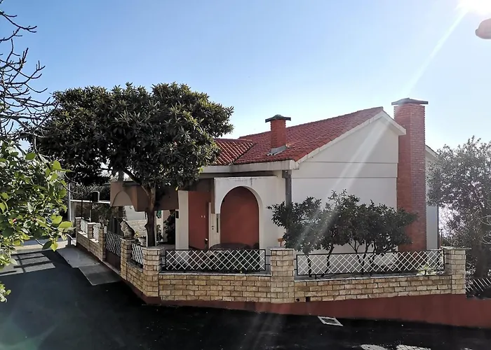 Dva Lava Apartman Podaca