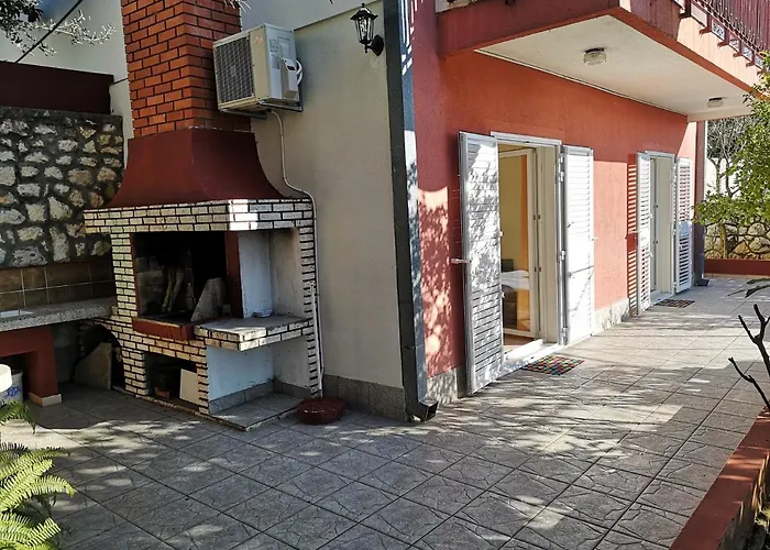 Apartman Dva Lava *