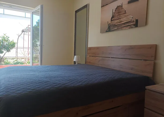 Dva Lava Apartman Podaca