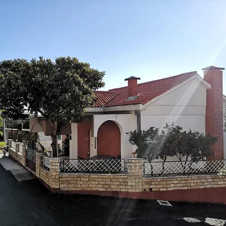 Dva Lava Apartman Podaca