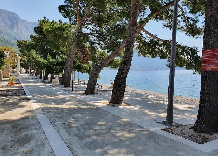 Dva Lava * بوداكا