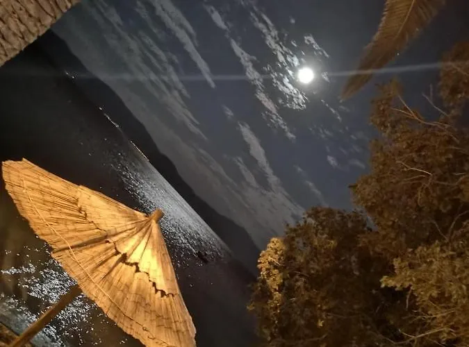 Dva Lava بوداكا